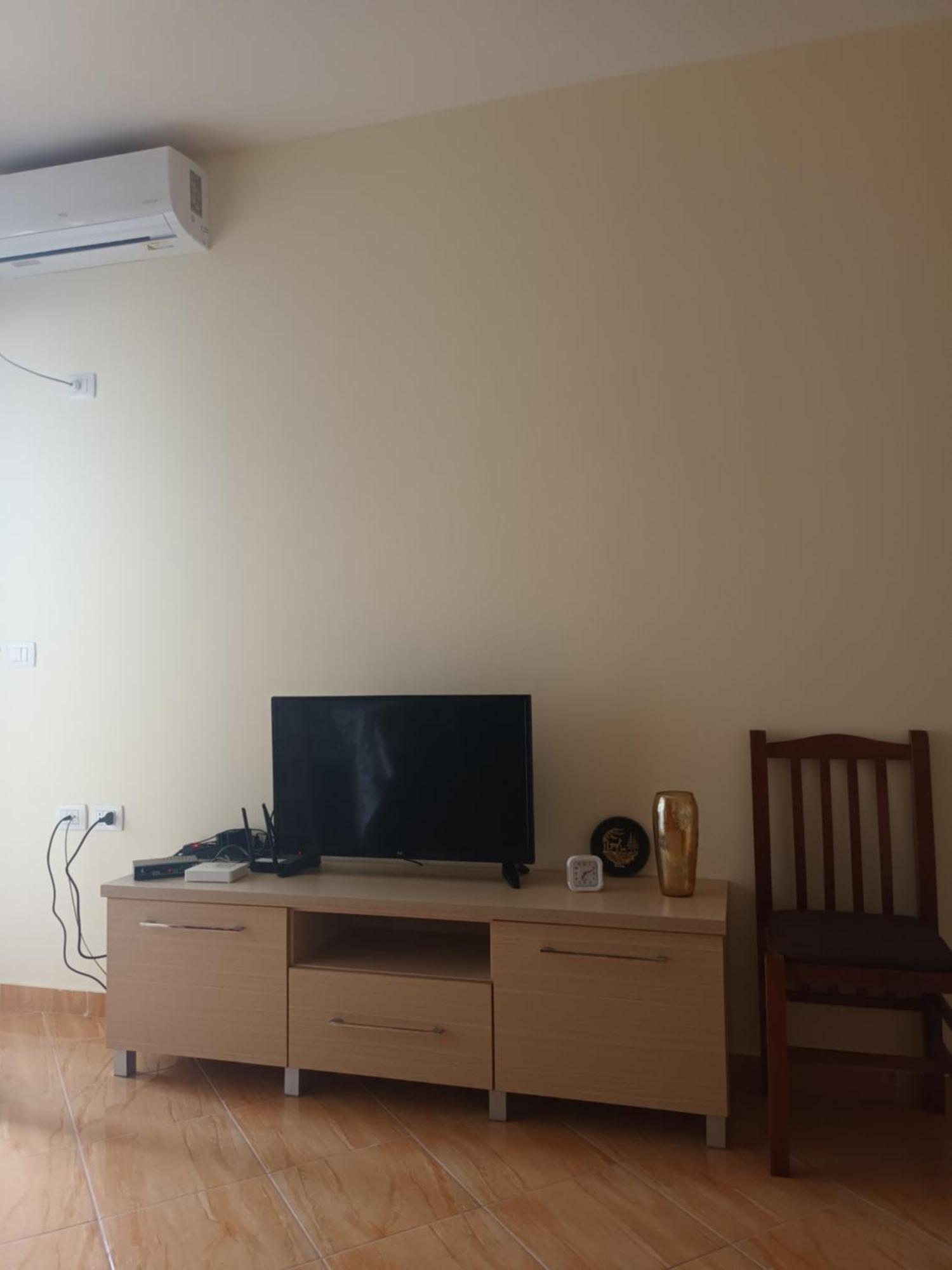 Klea's Apartament Wlora